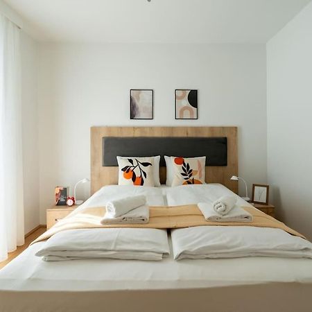 Sunny 1Br Home With Balcony By Hm فيينا المظهر الخارجي الصورة