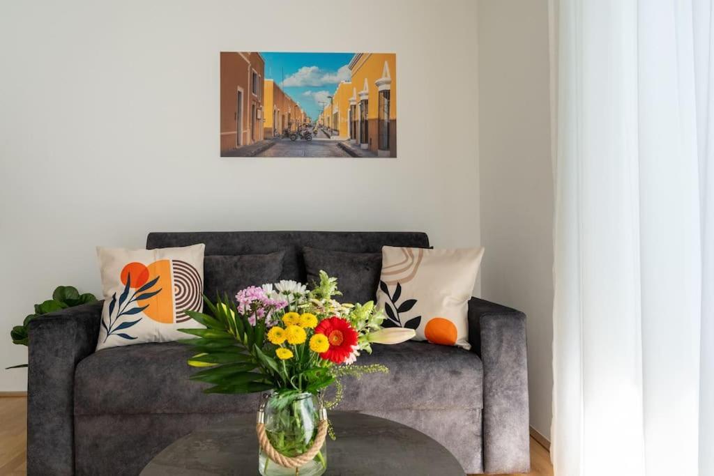Sunny 1Br Home With Balcony By Hm فيينا المظهر الخارجي الصورة